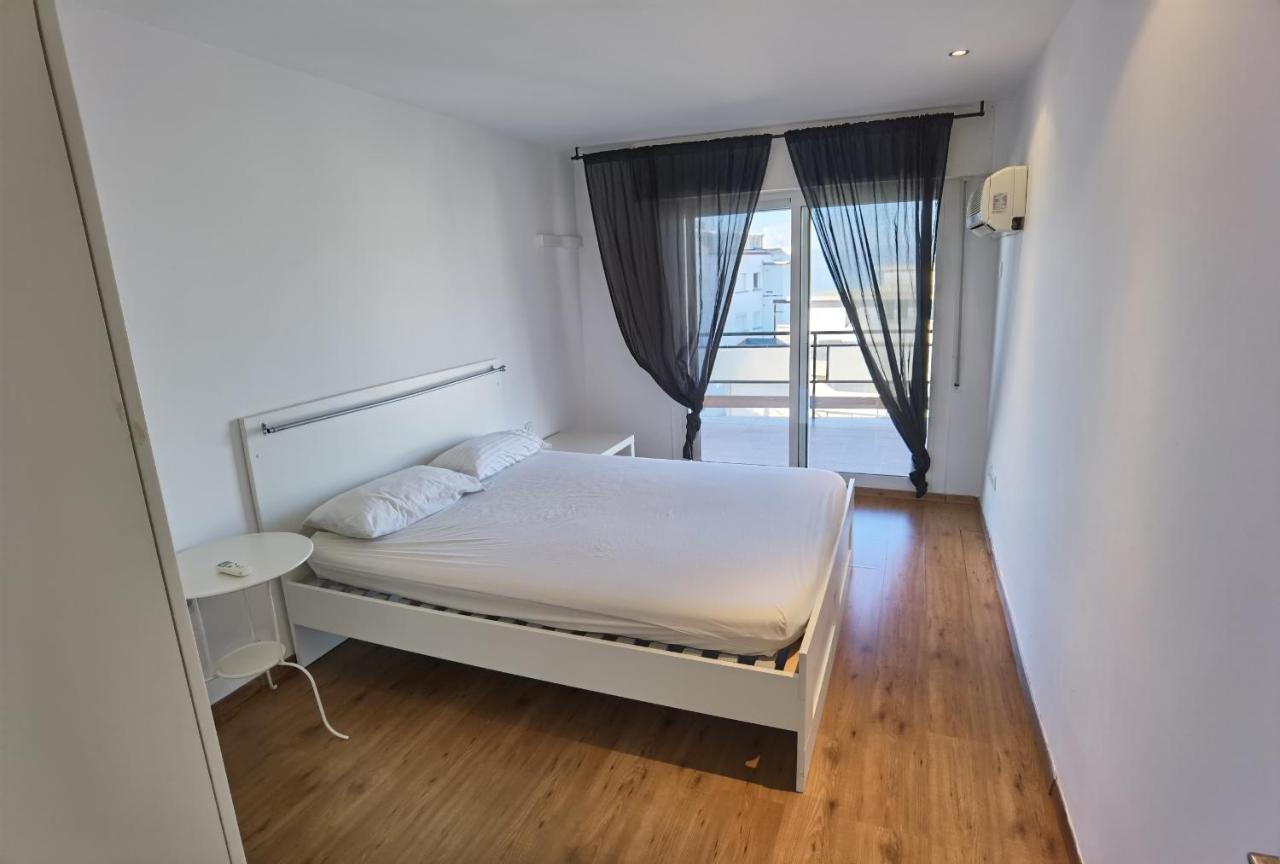Tortosa Planet Costa Dorada Apartment Salou Luaran gambar